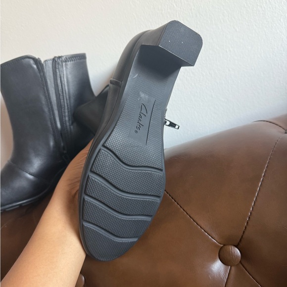 Clarks Leather booties - Picture 5 of 9